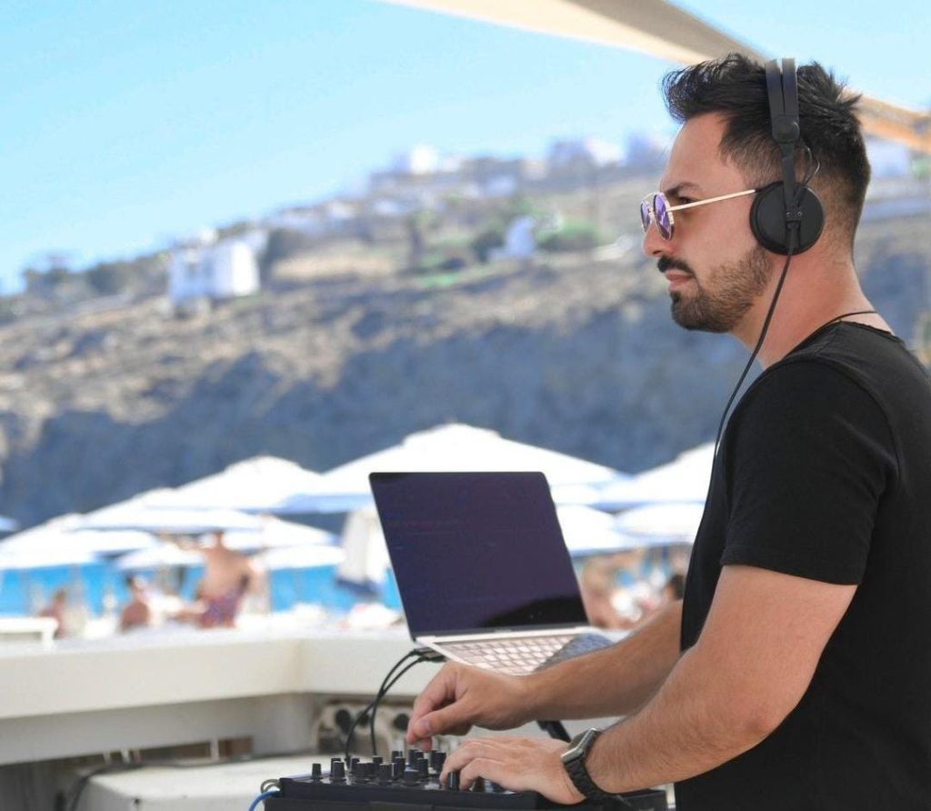 dj exclu mykonos